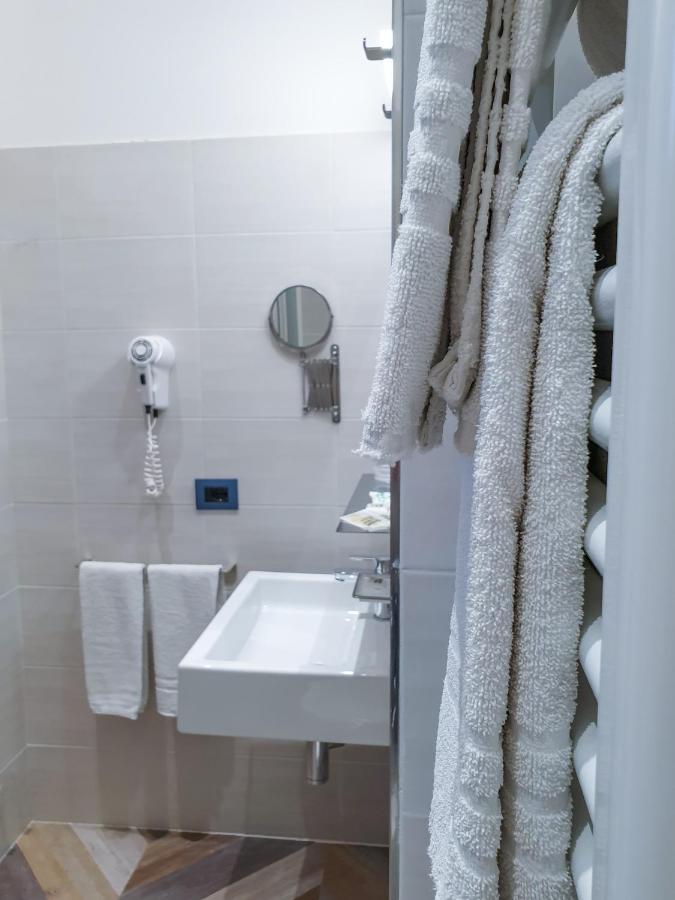 Color Hotel Rimini Dış mekan fotoğraf