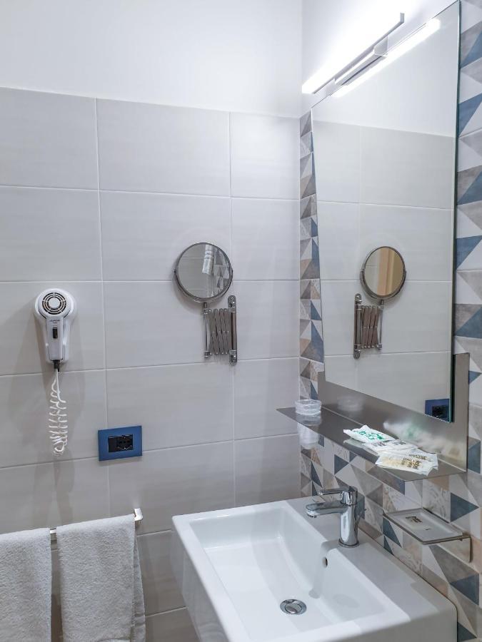 Color Hotel Rimini Dış mekan fotoğraf