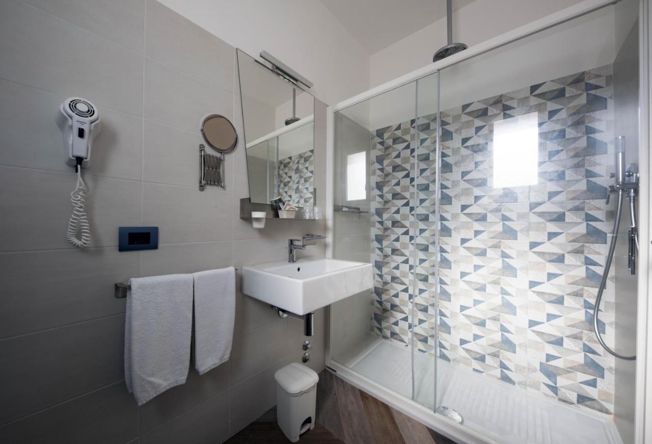 Color Hotel Rimini Dış mekan fotoğraf