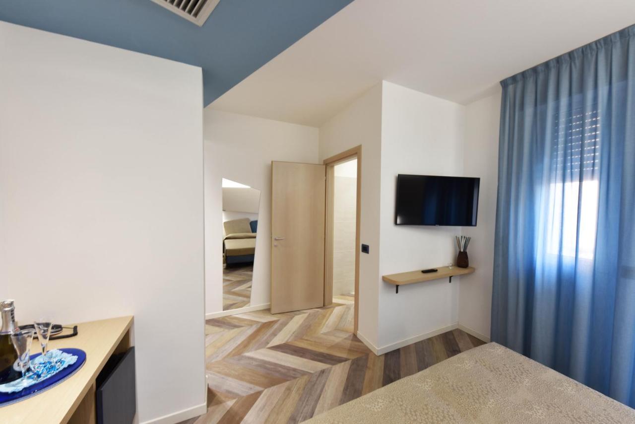 Color Hotel Rimini Dış mekan fotoğraf