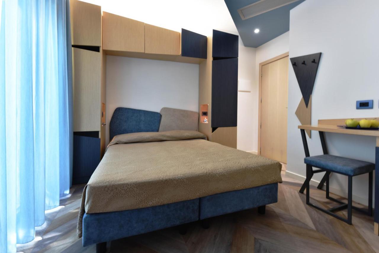 Color Hotel Rimini Dış mekan fotoğraf
